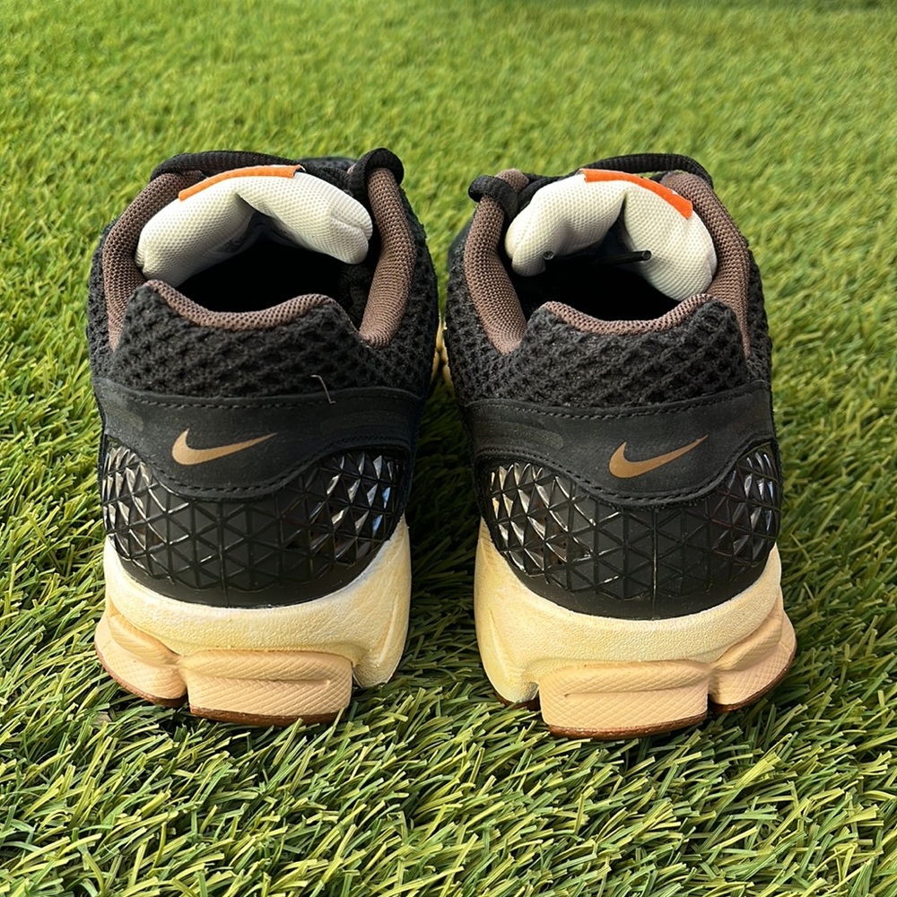 Nike Zoom Vomero 5 PRM - Picture 3 of 6